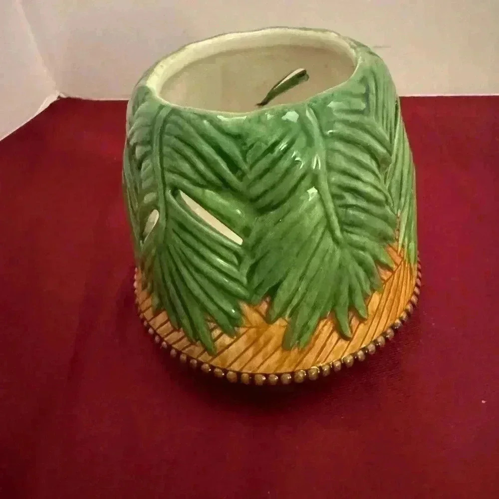Home Interior Palm Breeze Candle Capper Shade and Plate